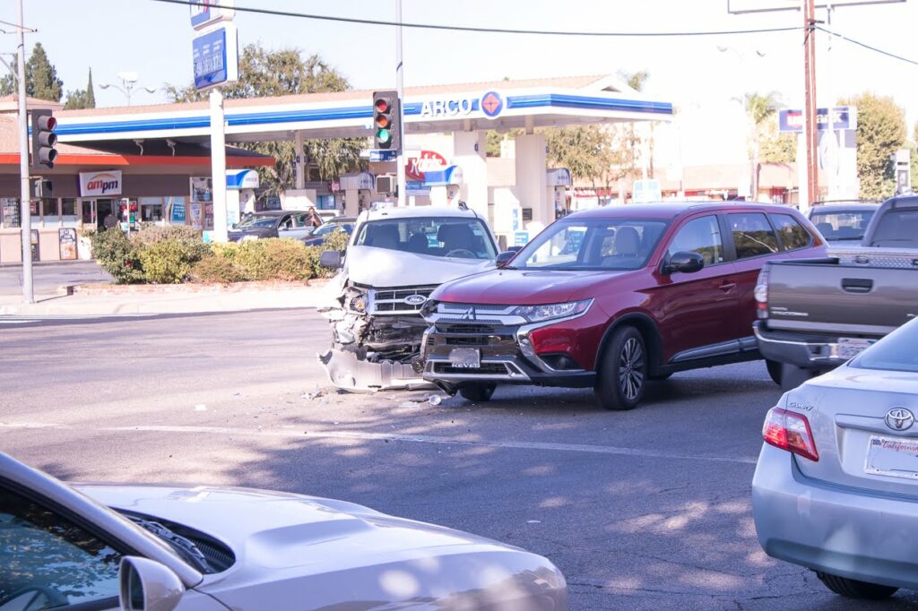 Dayton, OH – Three Injured in Crash on Edwin C. Moses Blvd.