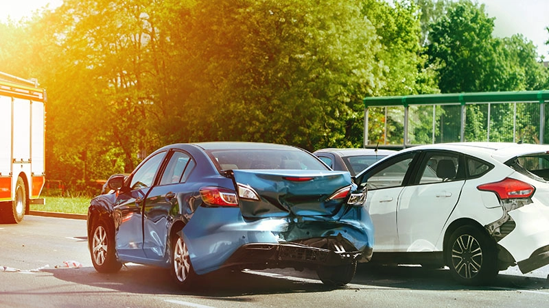 Two vehicles accidents